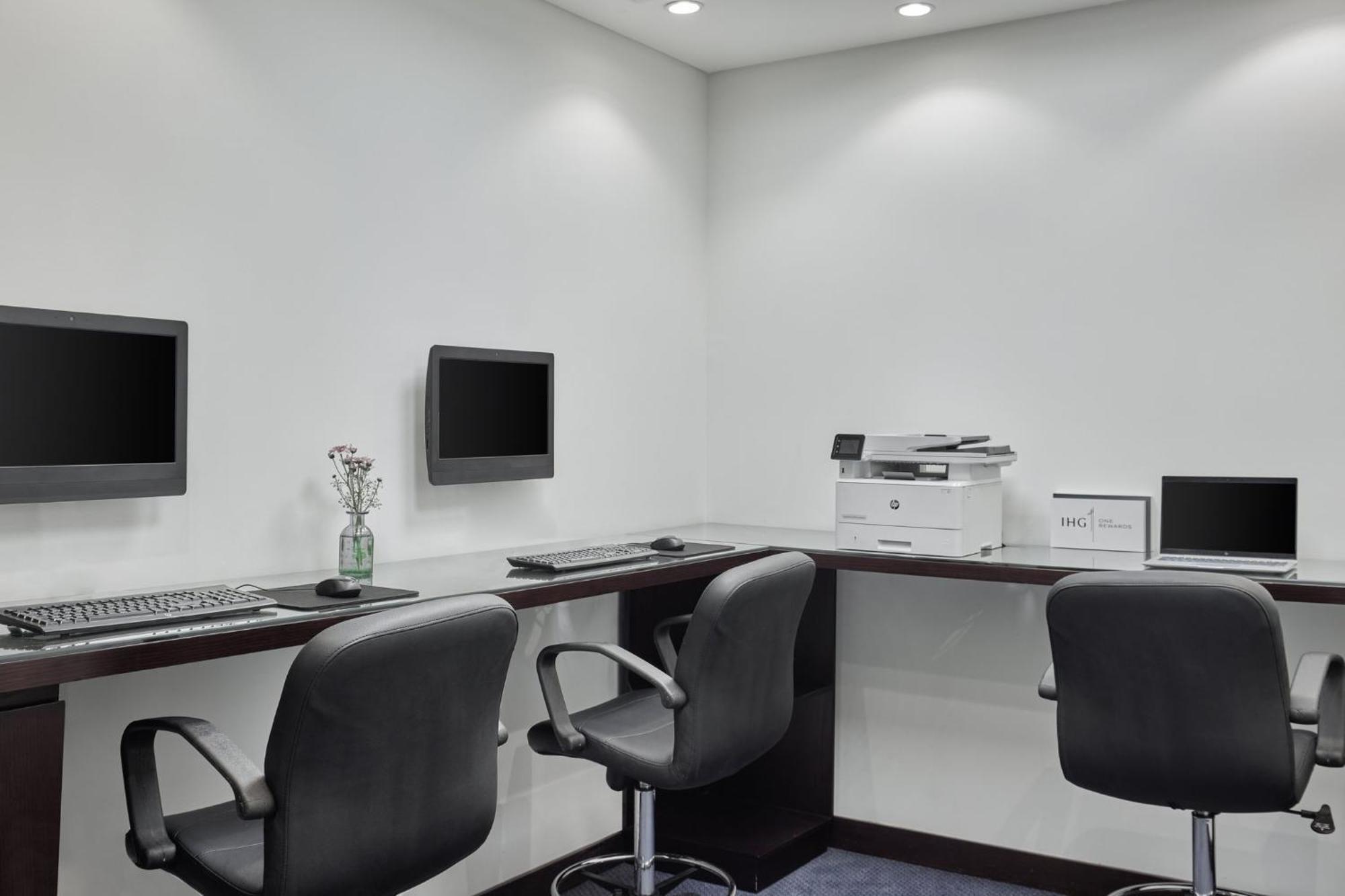 Holiday Inn Cairo Maadi By Ihg Eksteriør bilde